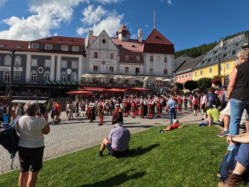 Nějaká sláva v ulicích Mariazellu