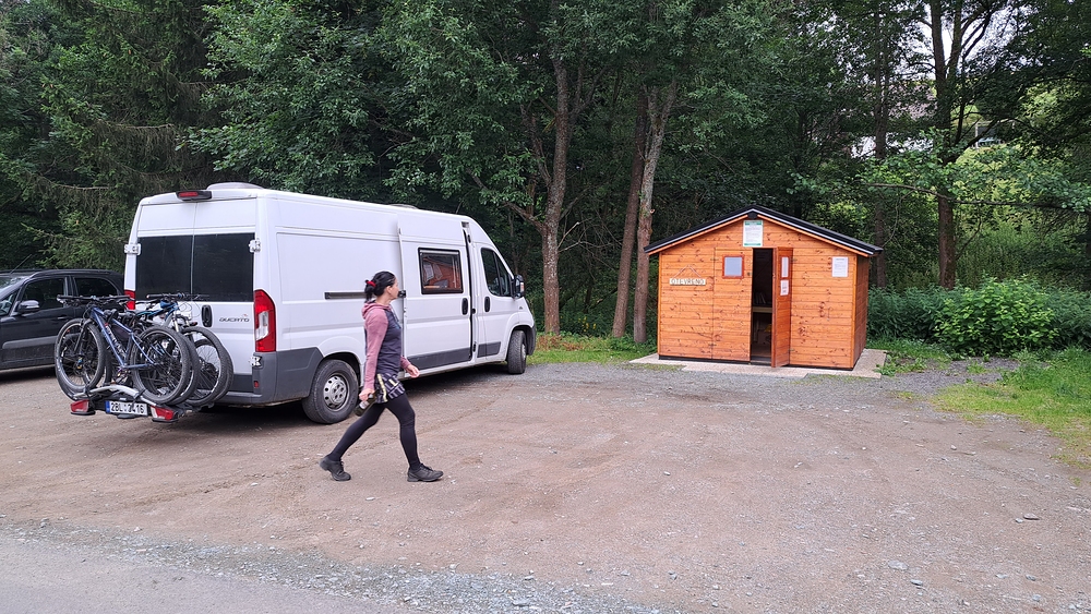 Neratov a oblíbená budka