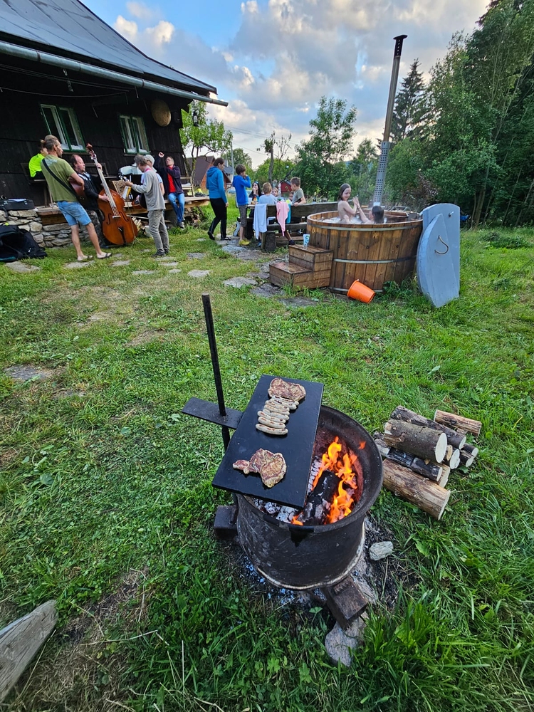Výhled od grilu (fotil Dan)