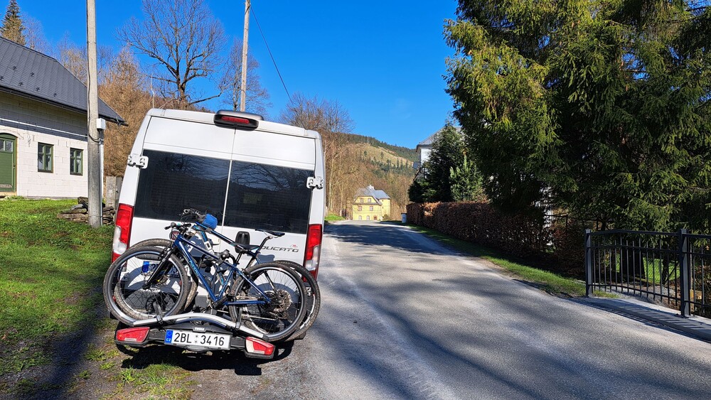 Zastávka v Horním údolí