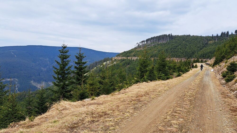 Traverz je nekonečný