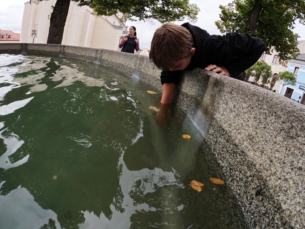 Lovení mincí v Kašperských horách