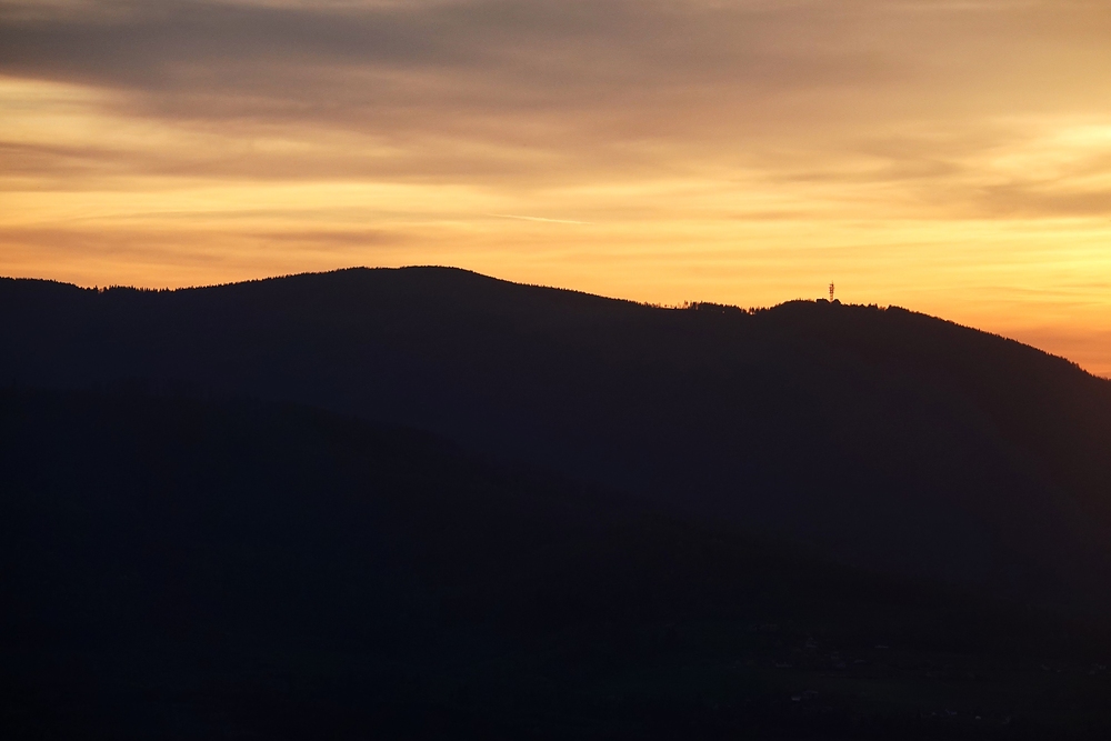 Západ za Javorovým