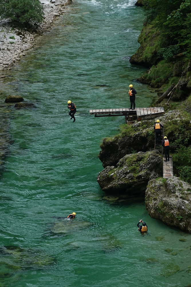Sledujeme skoky do Salzy