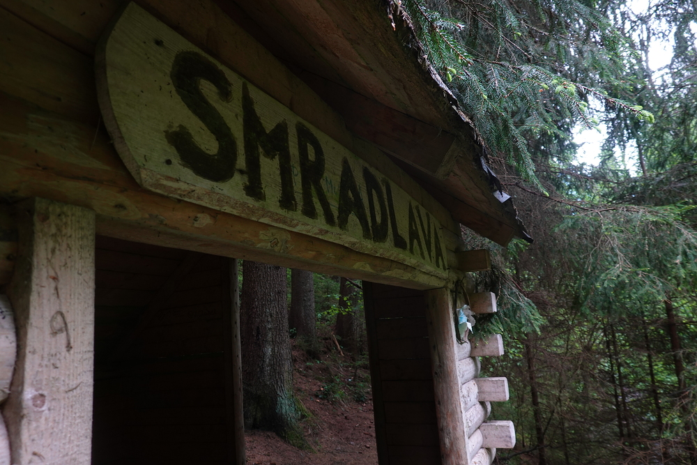 Úkryt před deštěm