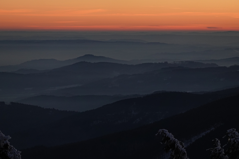 Tam dolů musíme, škoda