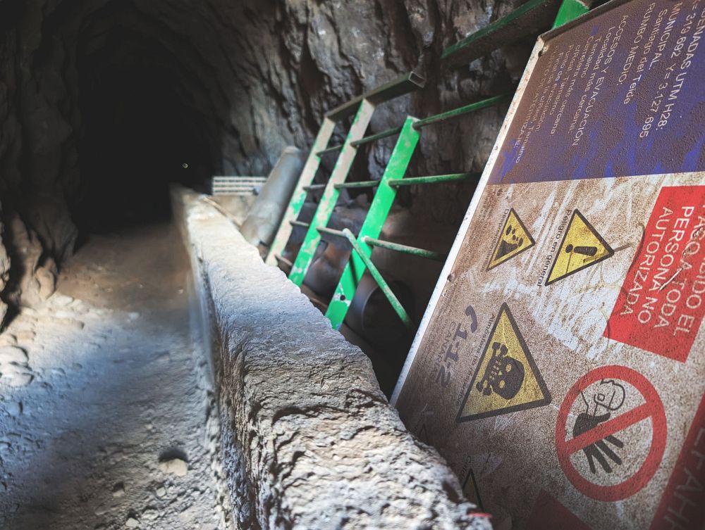 Dlouhý tunel na konci