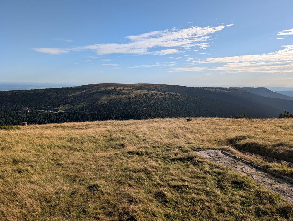 Ovčárna, Vysoká hole a hlavní hřeben až po Břidličnou