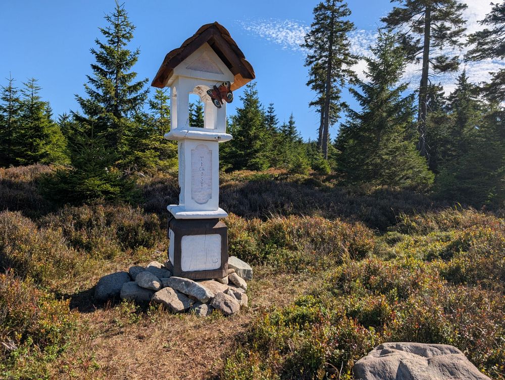 Nová kaplička na hřebeni