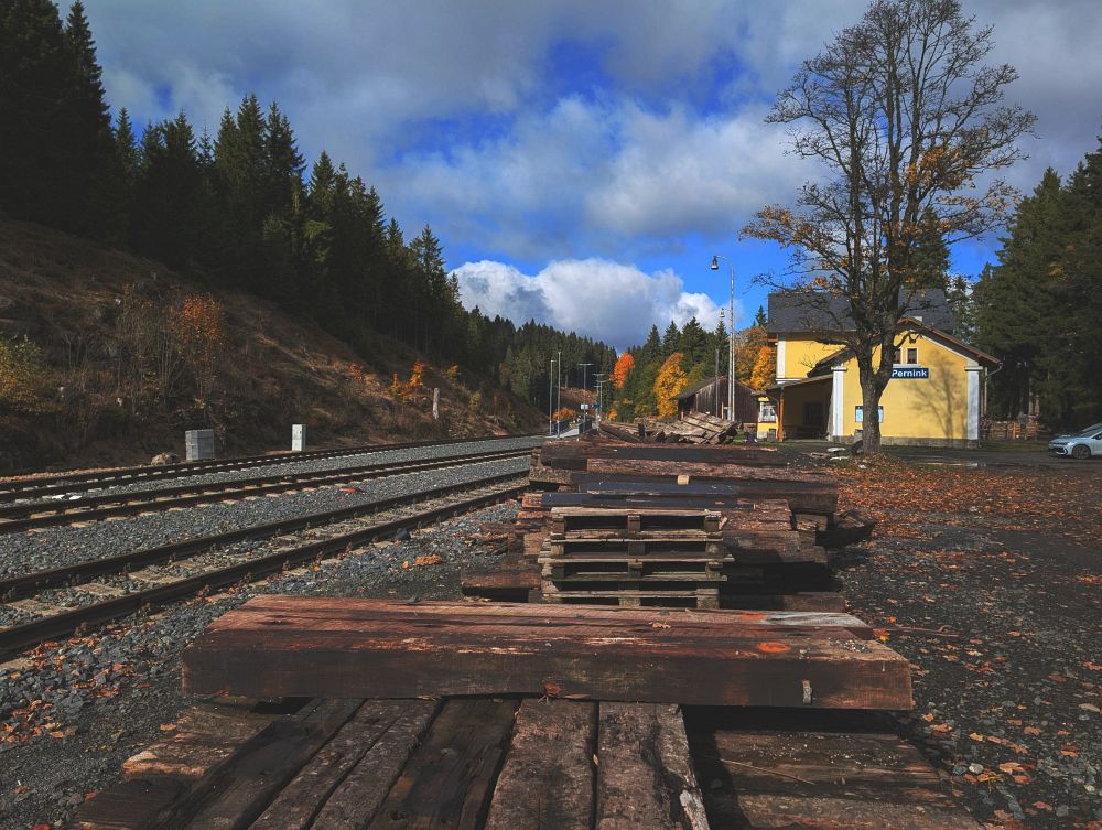 Pernini, druhé nejvýše položené nádhraží
