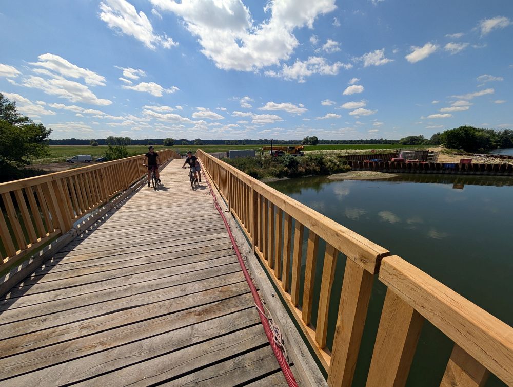 Most před Dyji, naše záchrana