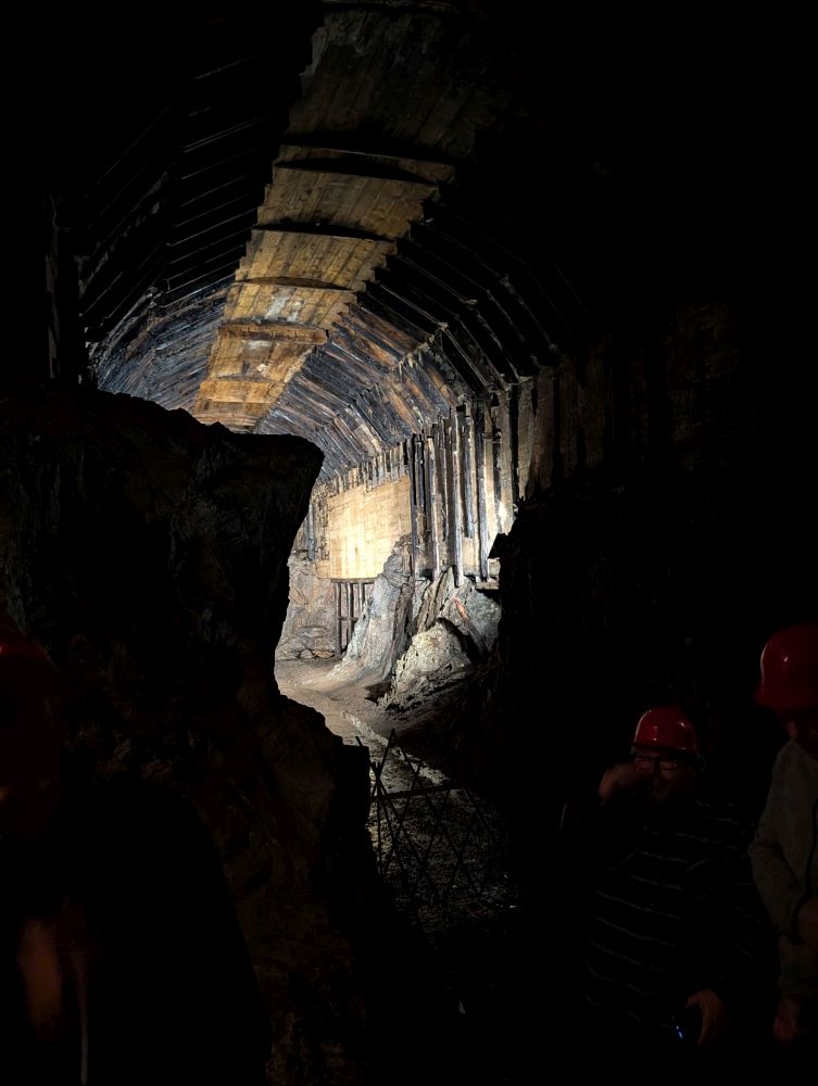 Původní výdřeva z války