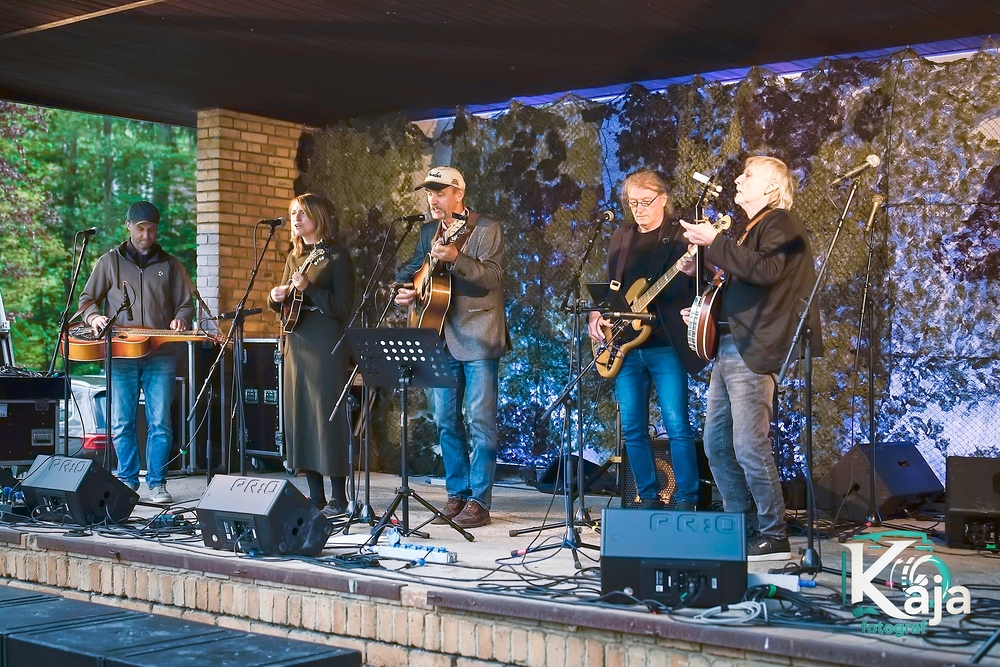 Hrajem (fotil Karel Hrdina)