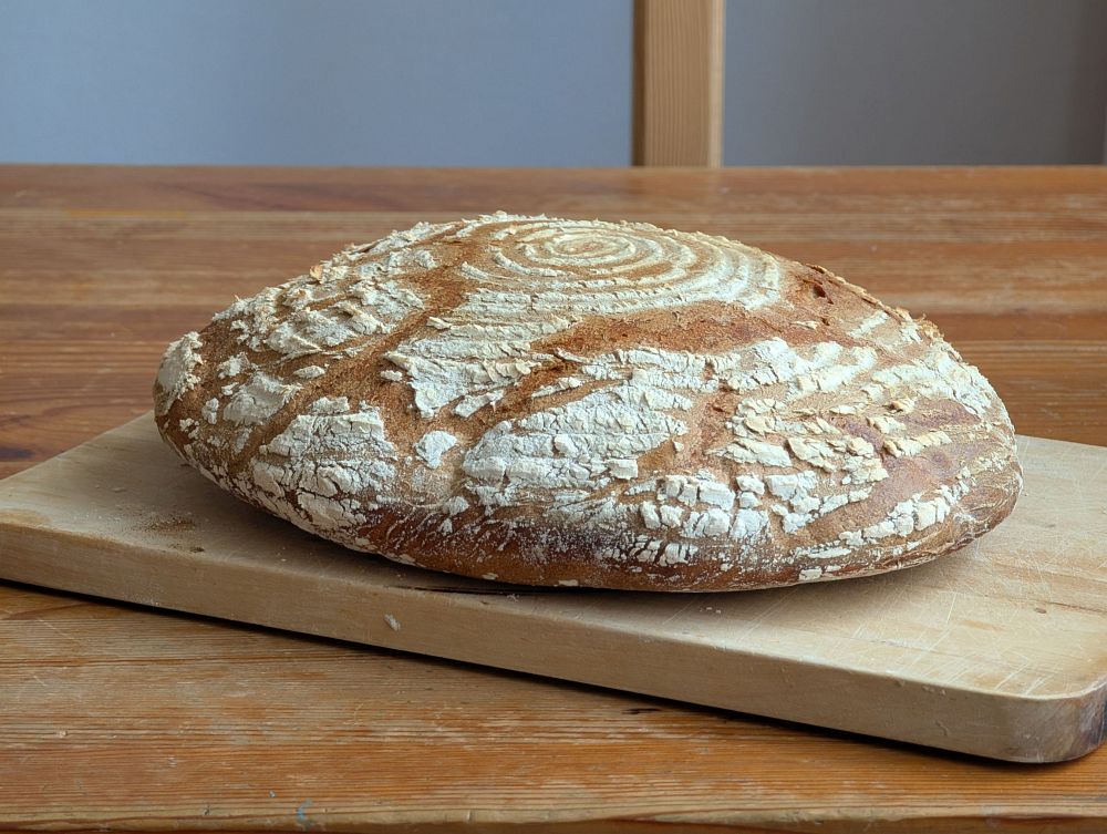 Upéct chleba, sbalit dobro a vyrazit