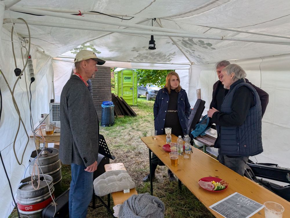 V backstage před vystoupením