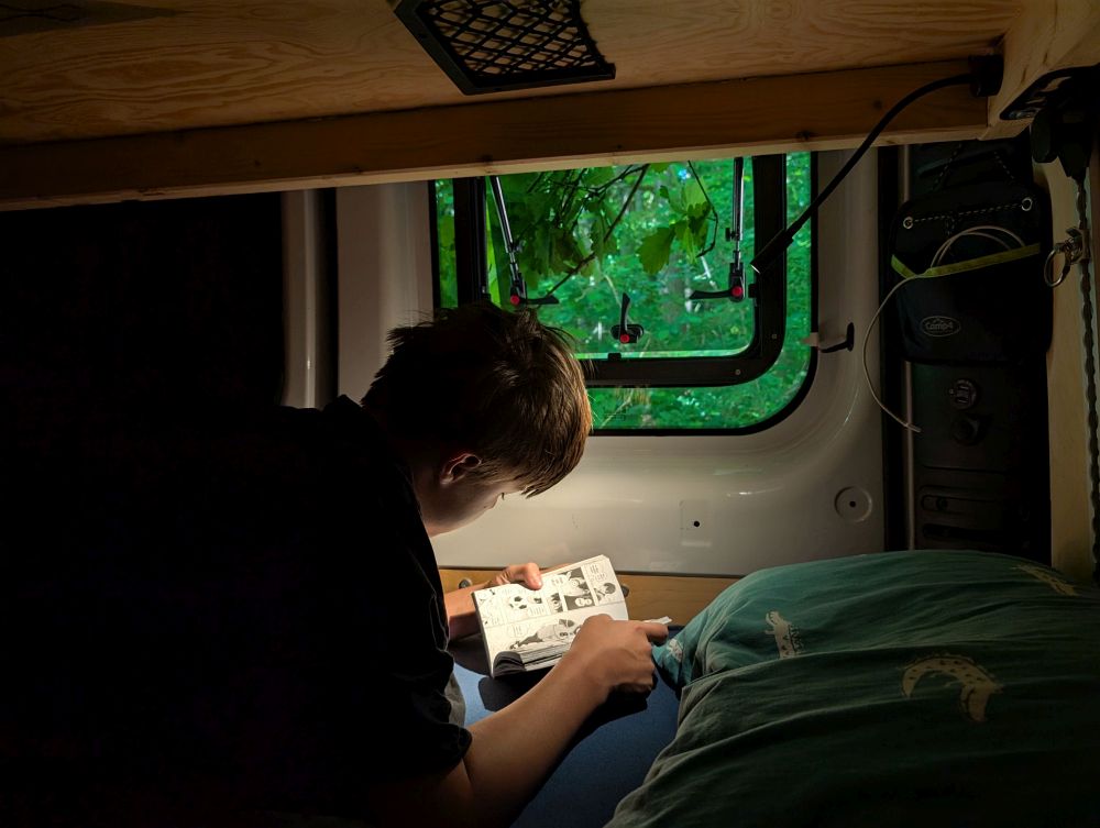 Večer pod hradem Houska