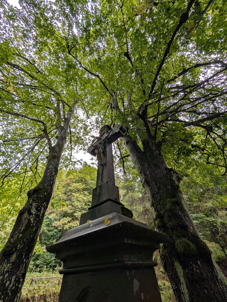 Pod Adamovským údolím