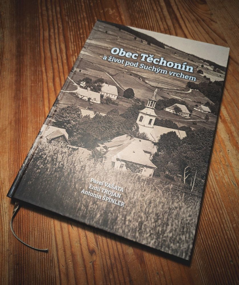 Knihu mi přivezl autor osobně