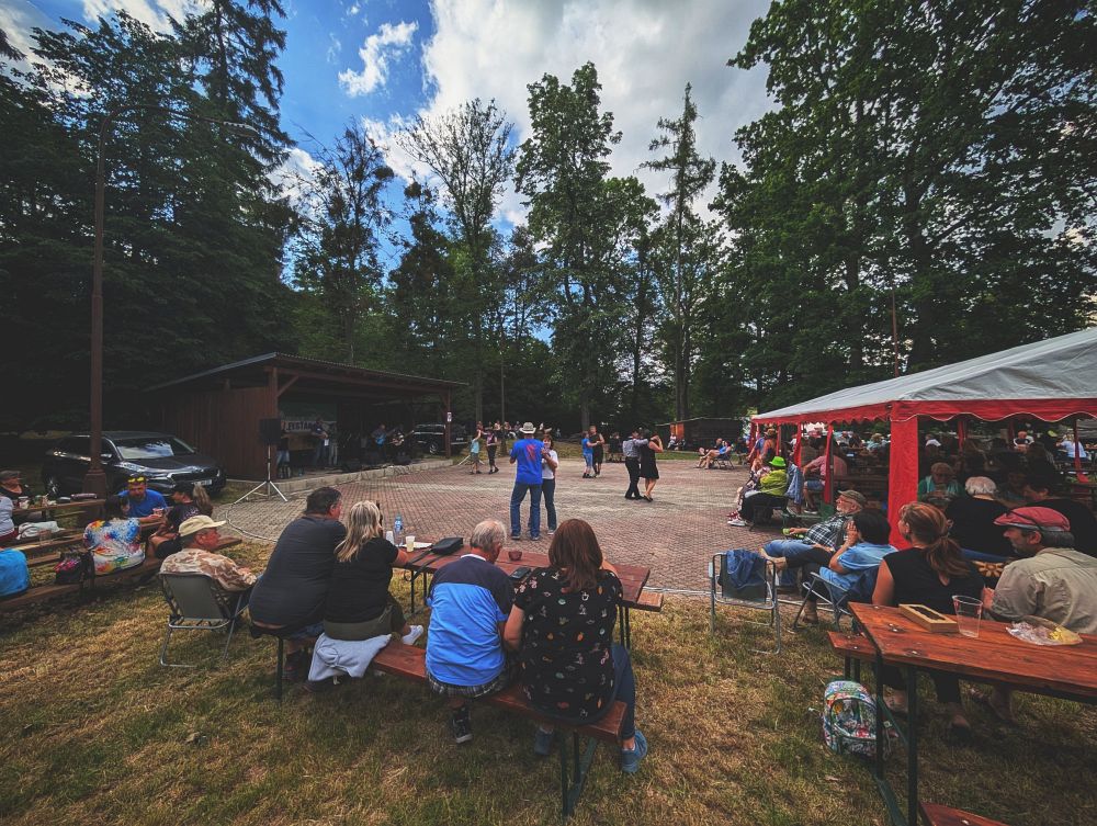 Festival právě začal